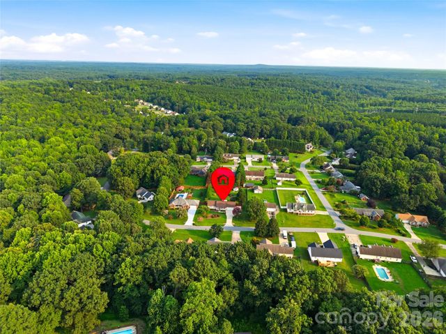 3892 Stoney Creek Drive, Lincolnton, NC 28092