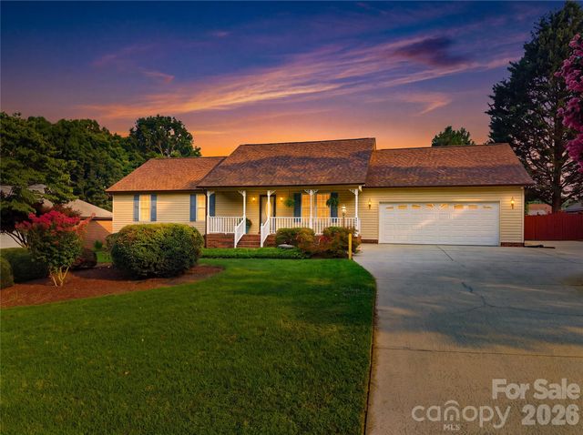 3892 Stoney Creek Drive, Lincolnton, NC 28092