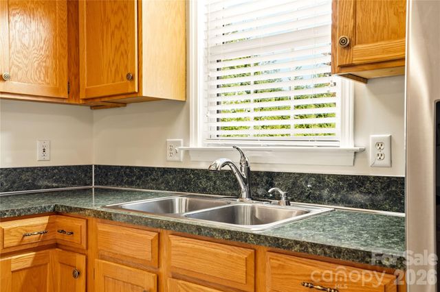 3892 Stoney Creek Drive, Lincolnton, NC 28092