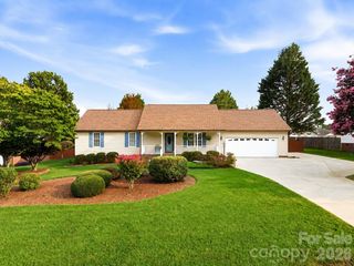 3892 Stoney Creek Drive, Lincolnton, NC 28092