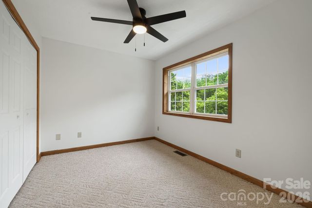 100 Woven Cloud Lane, Waynesville, NC 28785