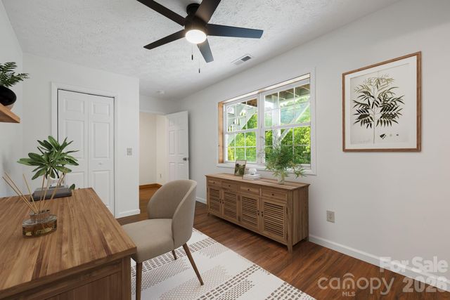 100 Woven Cloud Lane, Waynesville, NC 28785