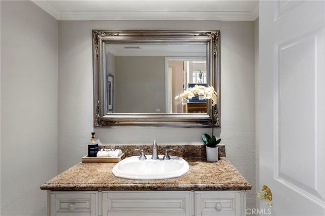 2121 Entrada Paraiso, San Clemente, CA 92672