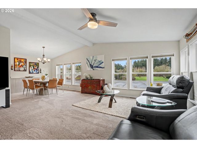 2120 ROBINS Ln 170, Salem, OR 97306