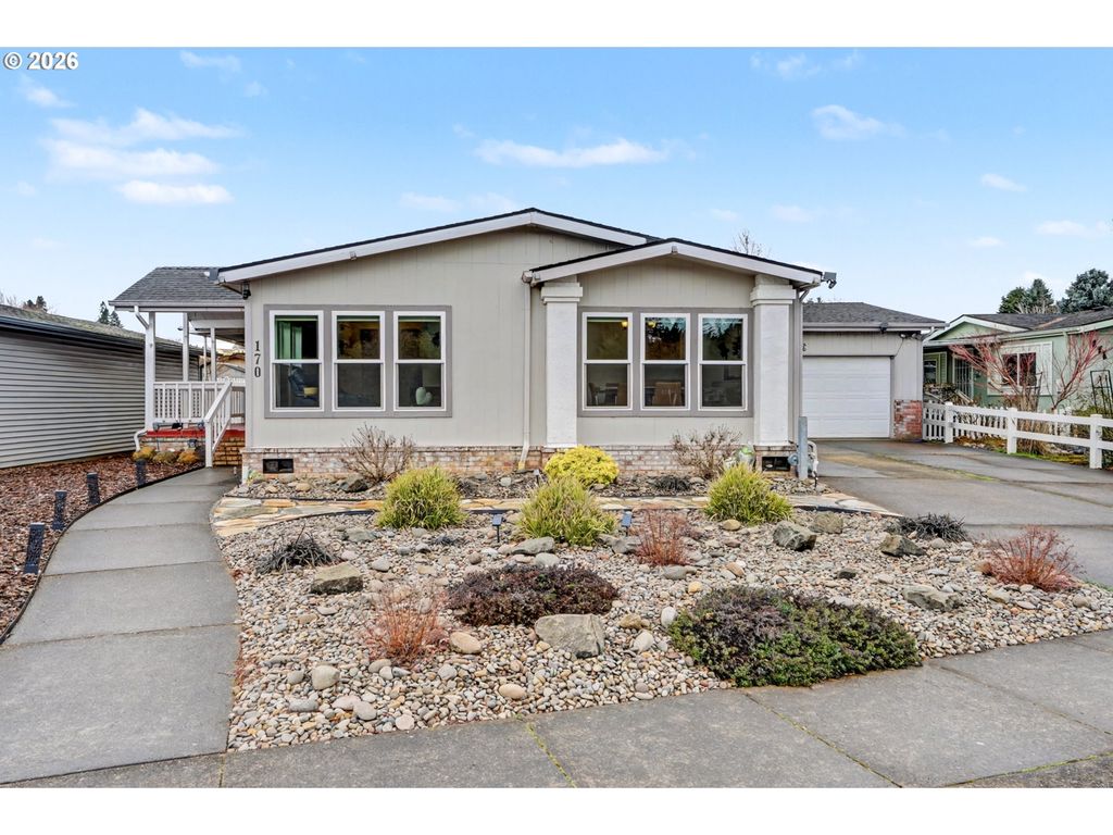 2120 ROBINS Ln 170, Salem, OR 97306