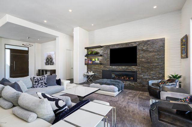 7953 E THUNDERHAWK Road, Scottsdale, AZ 85255