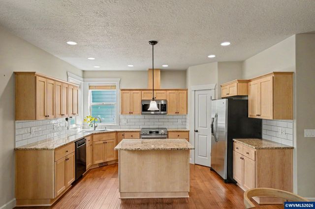 2369 Dalke Ridge Dr NW, Salem, OR 97304