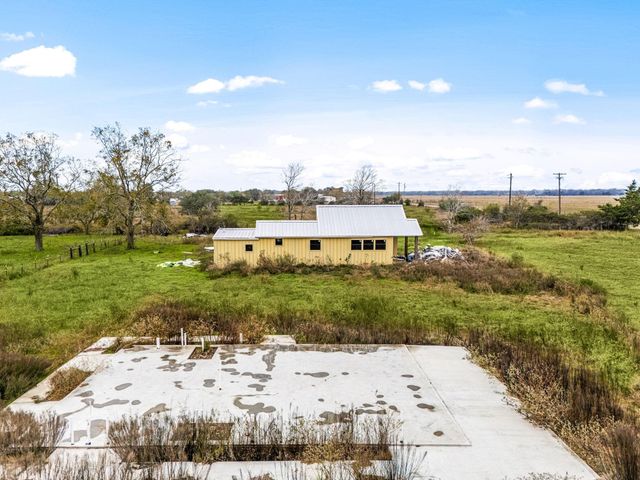 1187 & 1201 Ramsey Road, Alleyton, TX 78935