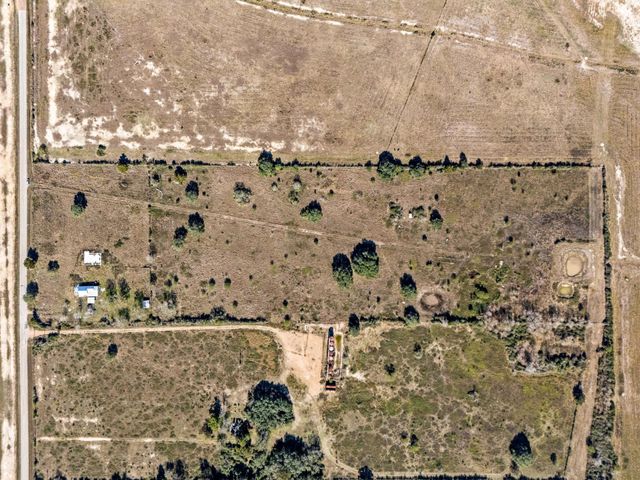 1187 & 1201 Ramsey Road, Alleyton, TX 78935
