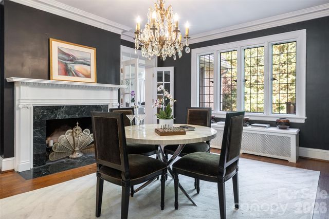 334 Vanderbilt Road, Biltmore Forest, NC 28803