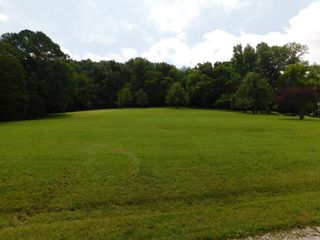 1694 Blue Moon Rd, Columbia, TN 38401