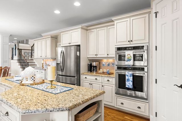 210 Ivey Gate Lane, Garner, NC 27529