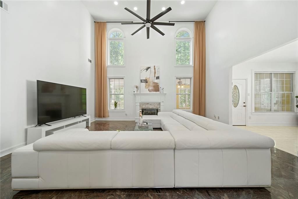 Image 17 of property listing at 241 Kirkland Drive, Lawrenceville, GA 30044