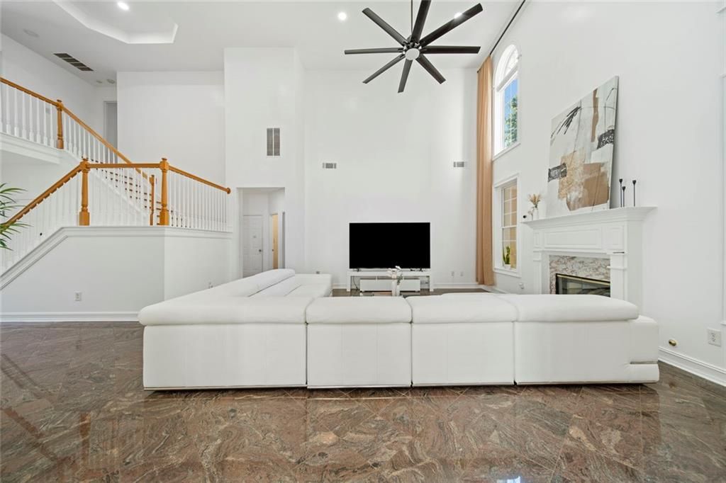 Image 19 of property listing at 241 Kirkland Drive, Lawrenceville, GA 30044