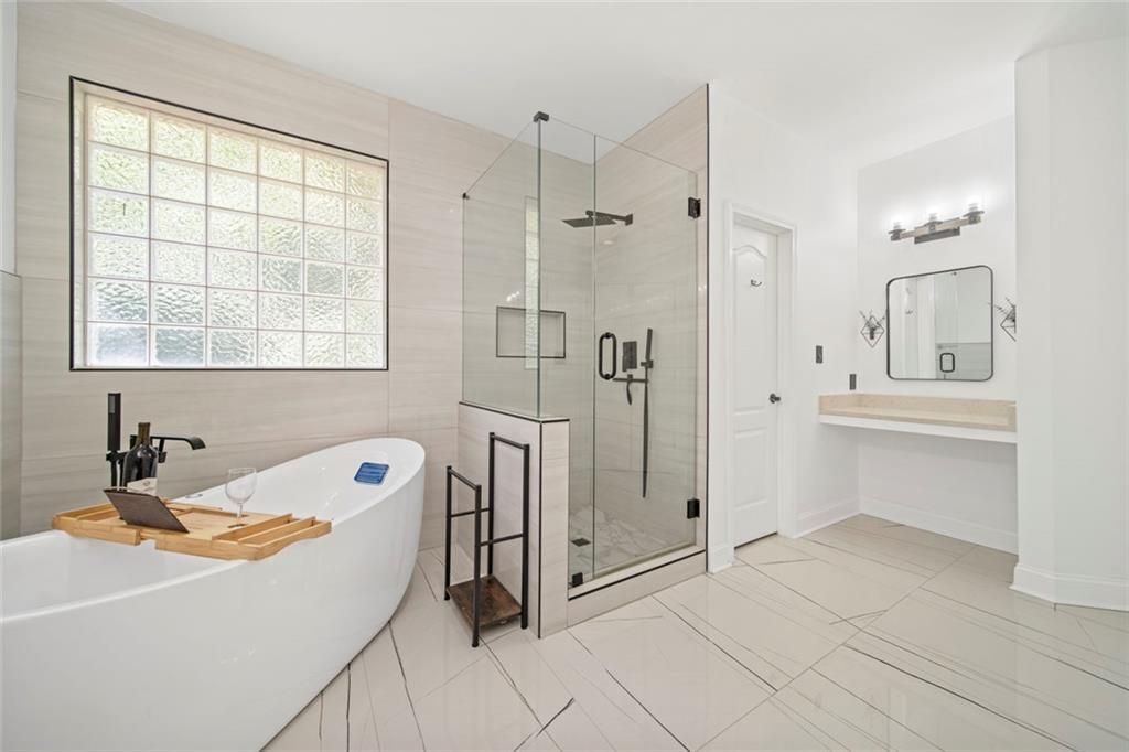 Image 27 of property listing at 241 Kirkland Drive, Lawrenceville, GA 30044
