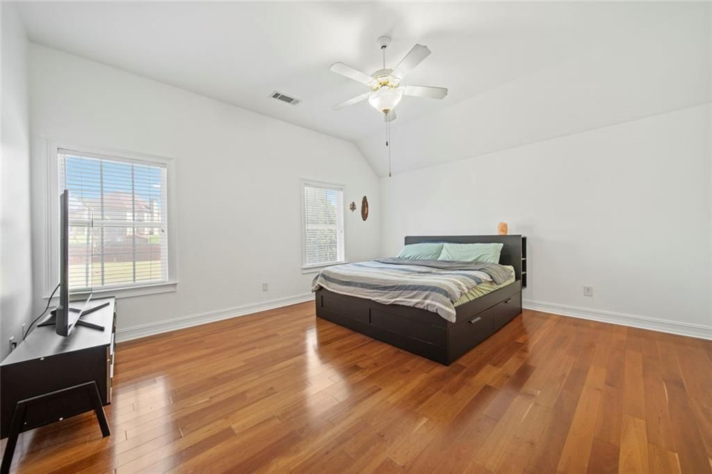 Image 34 of property listing at 241 Kirkland Drive, Lawrenceville, GA 30044