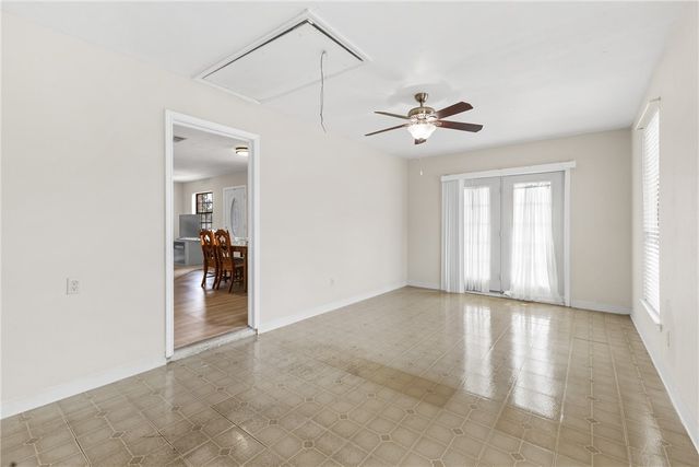 2405 Woodbend Drive, Bryan, TX 77803