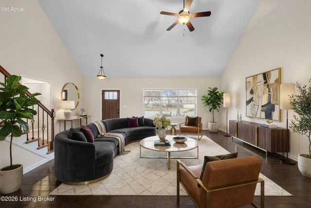 4000 Emerald Spring Pl, Louisville, KY 40245