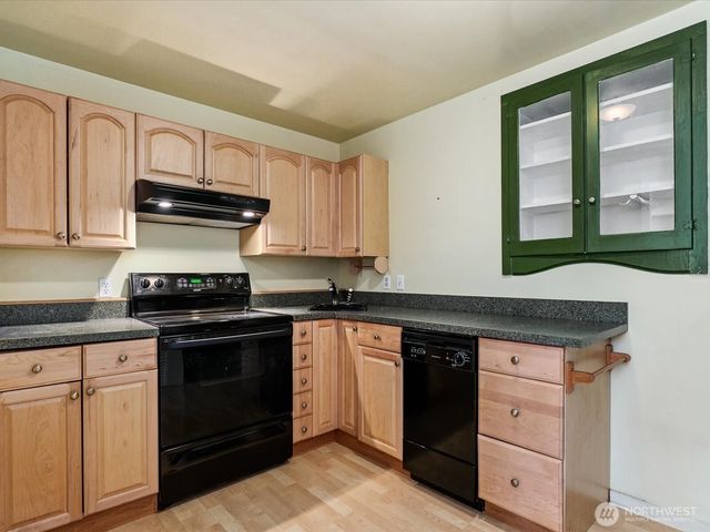 516 72nd Street SE, Everett, WA 98203
