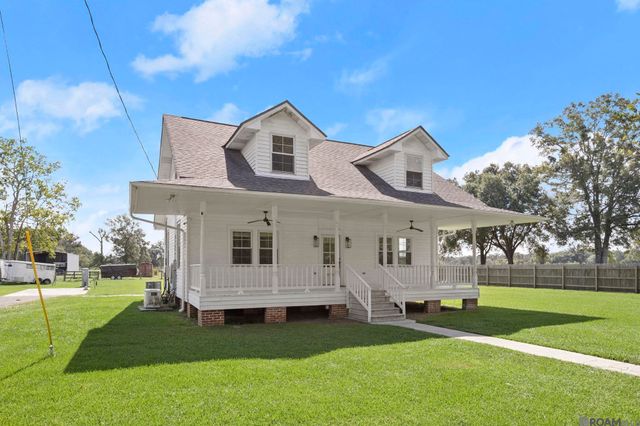 8326 La Hwy 941, Gonzales, LA 70737