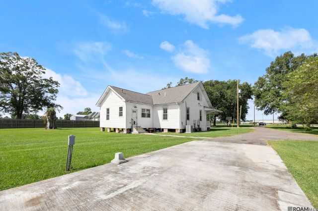 8326 La Hwy 941, Gonzales, LA 70737