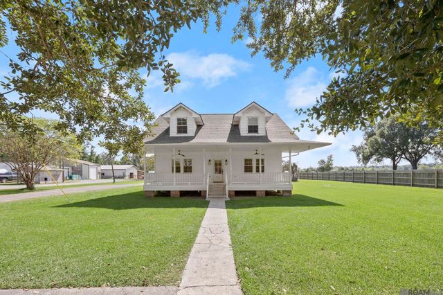 8326 La Hwy 941, Gonzales, LA 70737