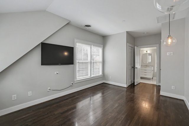 1211A 5th Ave, N, Nashville, TN 37208
