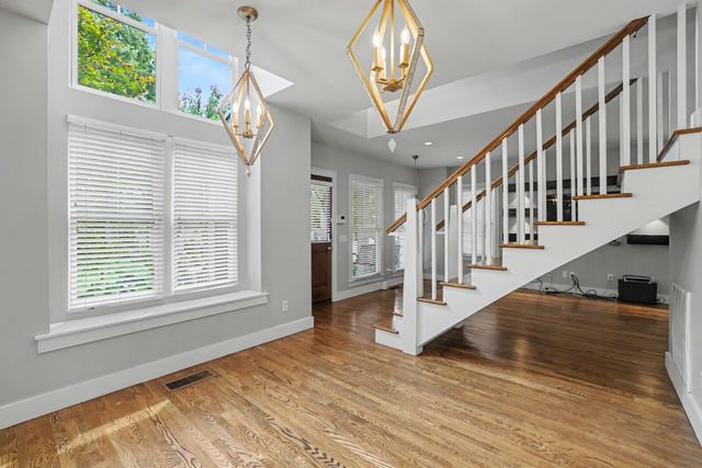 1211A 5th Ave, N, Nashville, TN 37208
