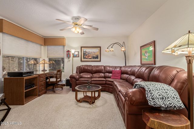 12803 N 57th Avenue, Glendale, AZ 85304