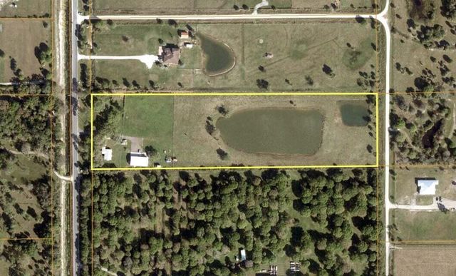 2410 S Brocksmith Road, Fort Pierce, FL 34945