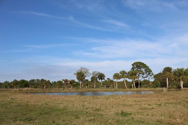 2410 S Brocksmith Road, Fort Pierce, FL 34945