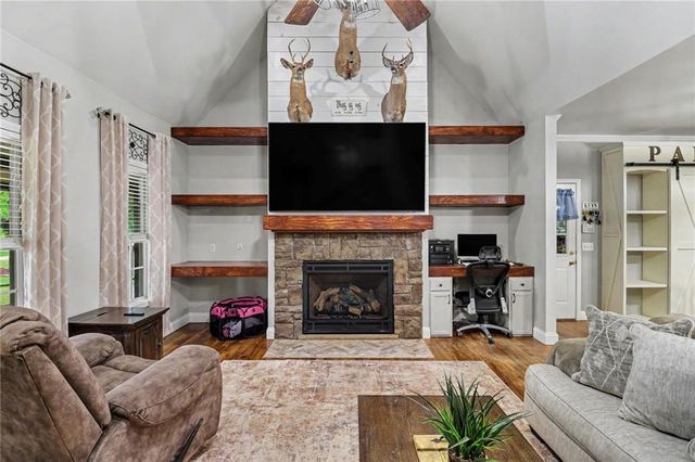 16 Carol Anne Drive, Murrayville, GA 30564
