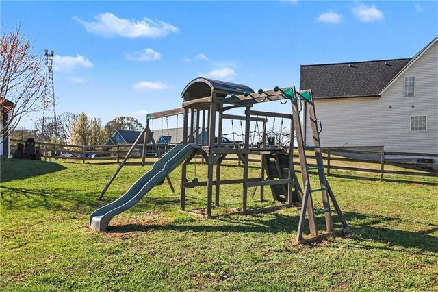 16 Carol Anne Drive, Murrayville, GA 30564