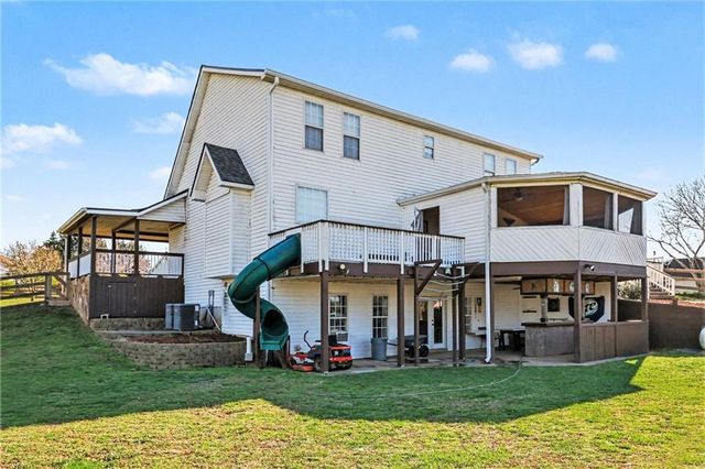 16 Carol Anne Drive, Murrayville, GA 30564