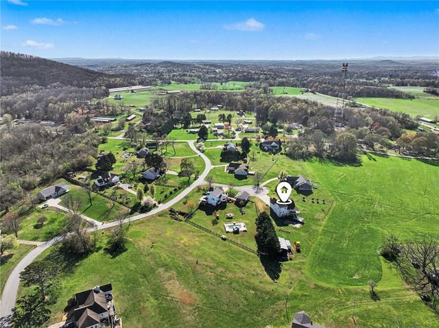16 Carol Anne Drive, Murrayville, GA 30564