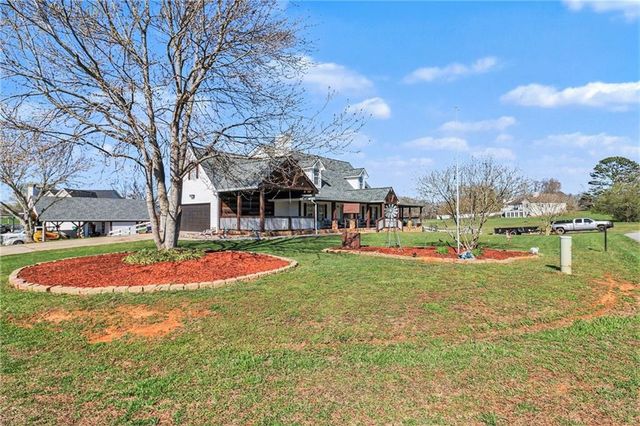 16 Carol Anne Drive, Murrayville, GA 30564