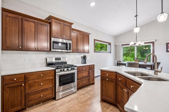 3134 Zuni Way NW, Anoka, MN 55303