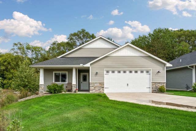 3134 Zuni Way NW, Anoka, MN 55303