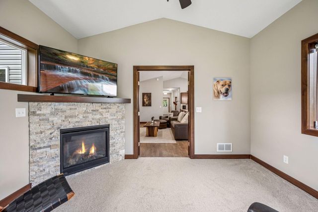 3134 Zuni Way NW, Anoka, MN 55303