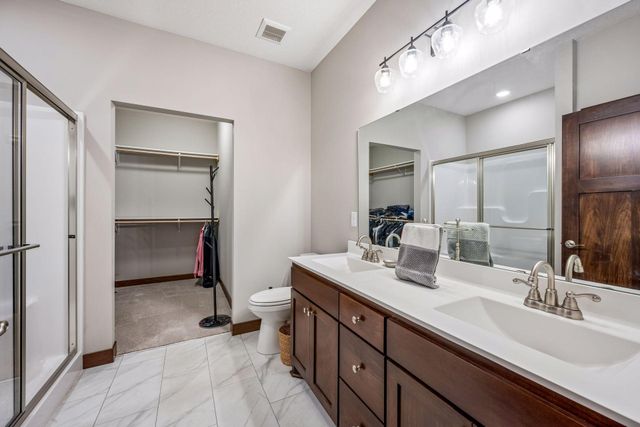 3134 Zuni Way NW, Anoka, MN 55303