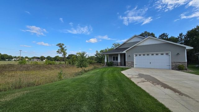 3134 Zuni Way NW, Anoka, MN 55303