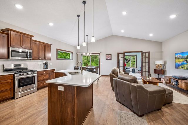 3134 Zuni Way NW, Anoka, MN 55303