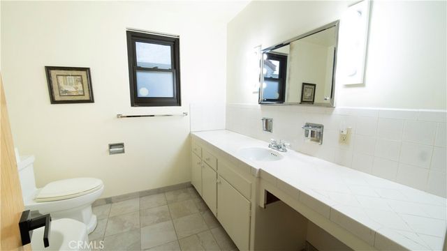 8417 Tampa Avenue, Northridge, CA 91324