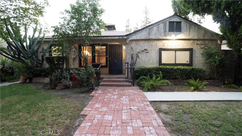 8417 Tampa Avenue, Northridge, CA 91324