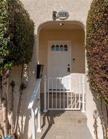 2207 N Lamer Street, Burbank, CA 91504