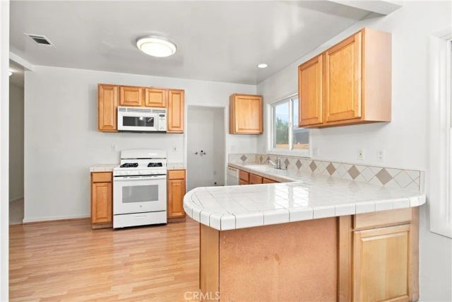 2207 N Lamer Street, Burbank, CA 91504