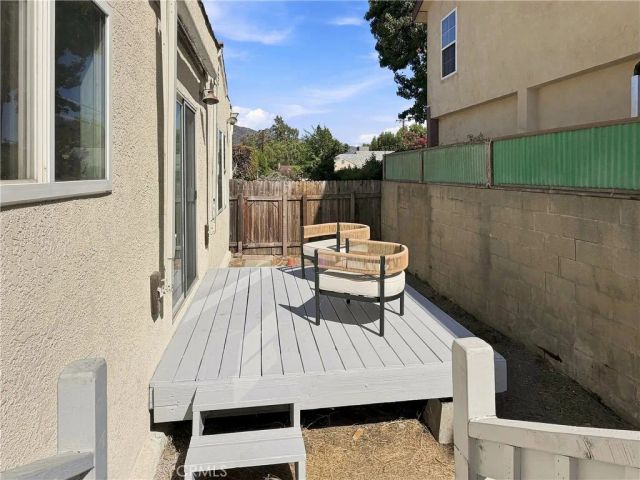 2207 N Lamer Street, Burbank, CA 91504