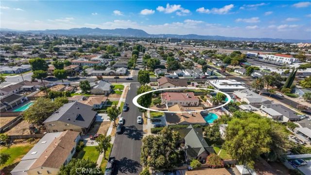 2207 N Lamer Street, Burbank, CA 91504