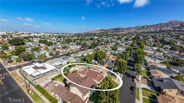 2207 N Lamer Street, Burbank, CA 91504