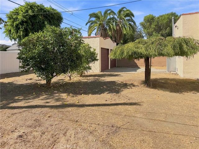 2207 N Lamer Street, Burbank, CA 91504
